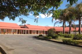 Gloucester Country Lodge