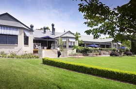 Bells at Killcare Boutique Hotel, Restaurant & Spa