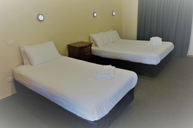 Gosford Inn Motel