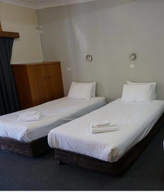 Gosford Inn Motel