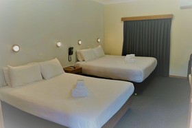Gosford Inn Motel