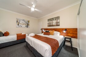 Black Sheep Motel
