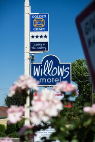 Willows Motel