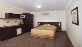 Willows Motel