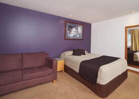 Willows Motel