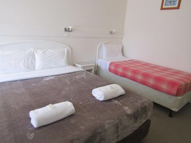 Allonville Motel