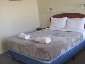 Allonville Motel