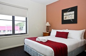 Cosmopolitan Apartments
