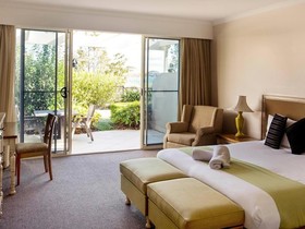 Harrington River Lodge
