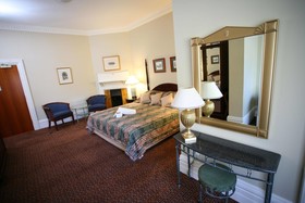 Darcys Hotel at Homebush
