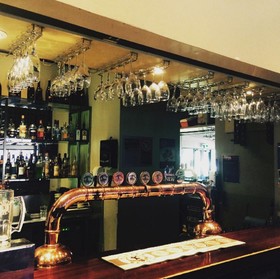 Potters Hotel & Brewery