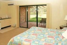 Potters Hotel & Brewery