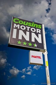 Cousins Motor Inn