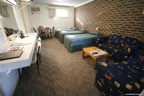 Top of the Town Motel