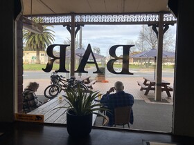 Junee Hotel