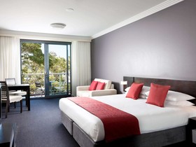 The Sebel Harbourside Kiama