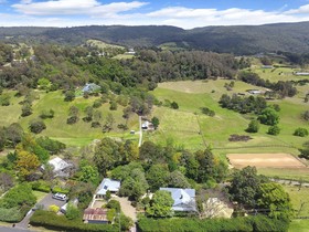 Plynlimmon - The 1860 Heritage Cottage at Kurrajong