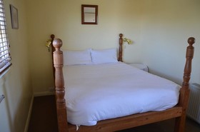 Leura House