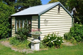 Leura House