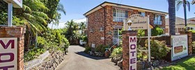 Coachman Motor Inn