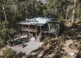 Carawirry Forest Escape