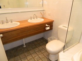 Manly Lodge Guest House