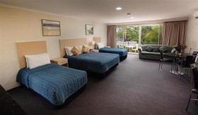 Fairway Motor Inn