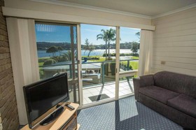 Lakeside Holiday Apartments Merimbula