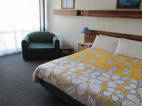 South Seas Motel & Apartments
