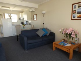 Surfside Holiday Apartments