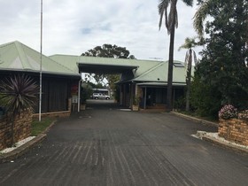 Abcot Inn