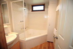 Moama West Holiday & Caravan Park