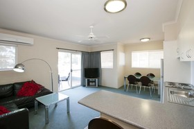 Mollymook Cove Apartments