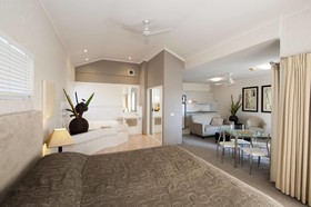 Mollymook Cove Apartments