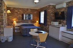 Mollymook Surf Beach Motel And Apartments