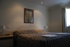 Golfview Motor Inn