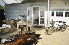 The Villa - Country House Retreat