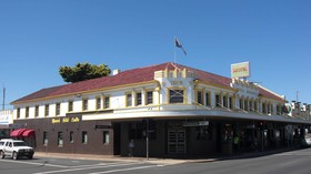 Monarch Motel Hotel