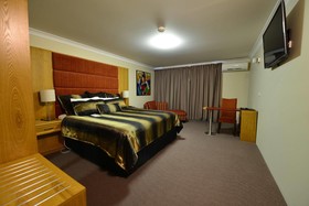 Winning Post Motor Inn