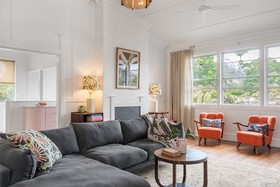 Mullum River House
