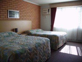 Centabrook Motor Inn