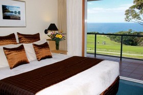 Amooran Oceanside Apartments and Motel