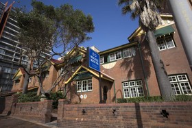 Newcastle Beach YHA