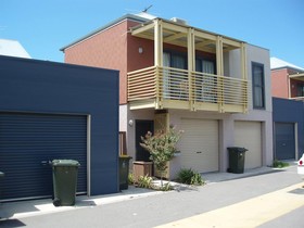 Newcastle Harbourside Terraces