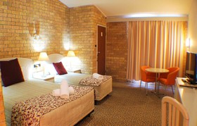 Newcastle Links Motel