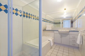 Newcastle Terraces & Apartments - Sandbar Townhouse