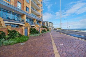 Newcastle Terraces & Apartments - Sandbar Townhouse