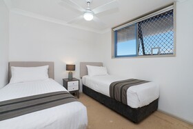 Newcastle Terraces & Apartments - Sandbar Townhouse