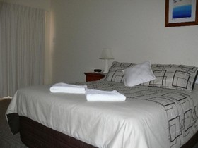 Meridian Beachside Apartments