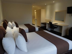 Central Caleula Motor Lodge